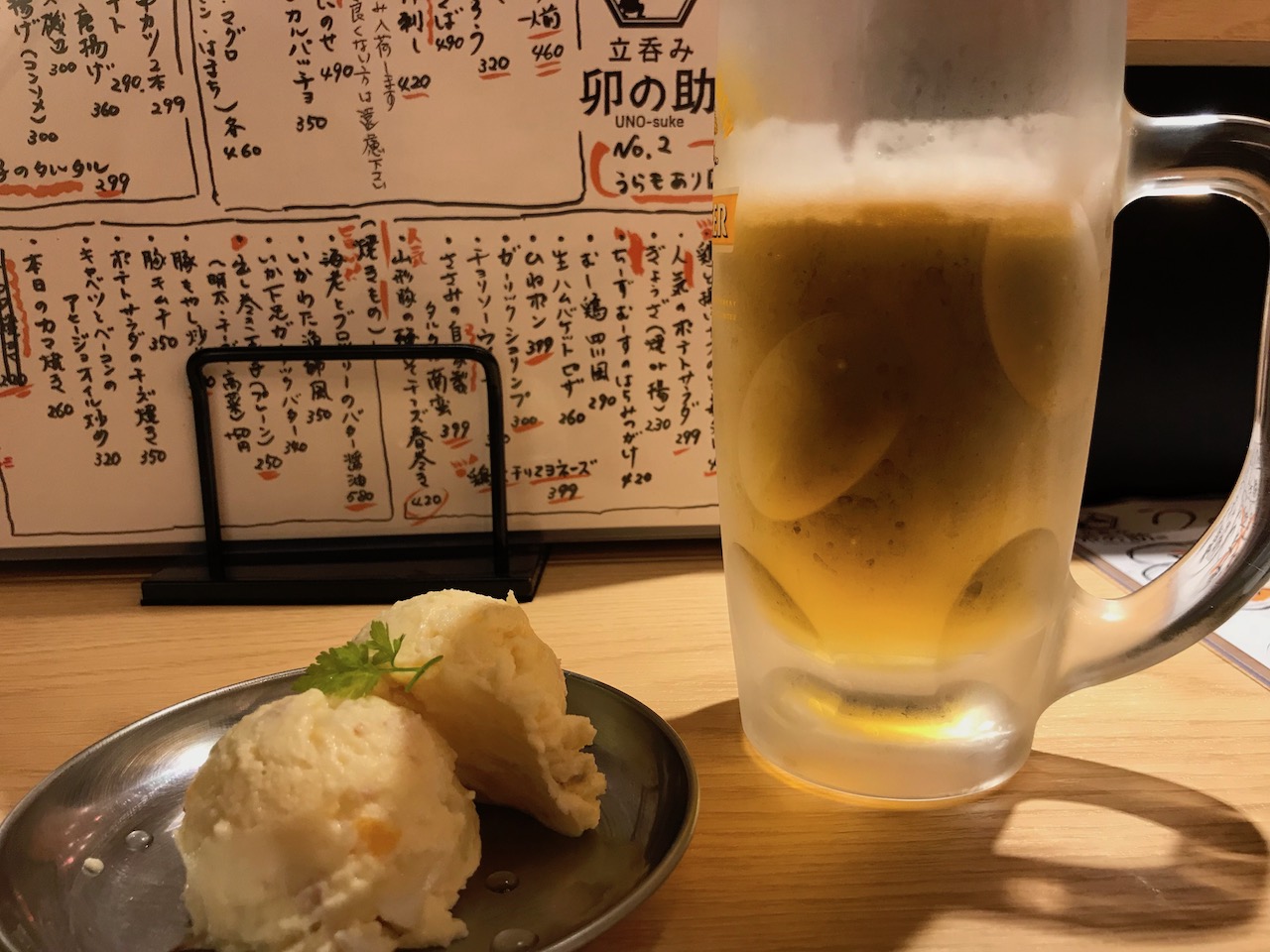 連日リピート！姫路駅前の立ち呑み「卯の助」はビール激安で一人飲みしやすい！